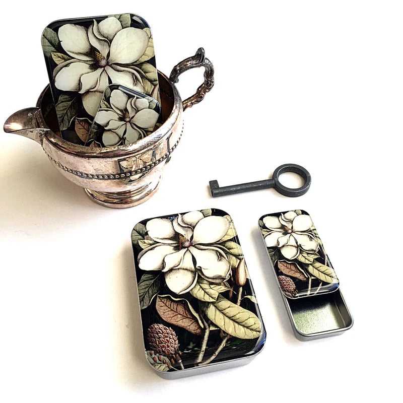 Boîte Métallique pour Accessoires MAGNOLIA de FIREFLY NOTES