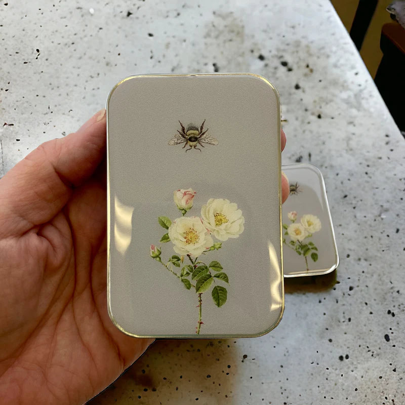 Boîte Métallique pour Accessoires ABEILLE ET ROSES de FIREFLY NOTES
